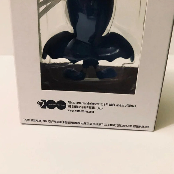 Hallmark Looney Tunes Tweety Bird Disguised  as Batman Christmas Ornament - Picture 8 of 13